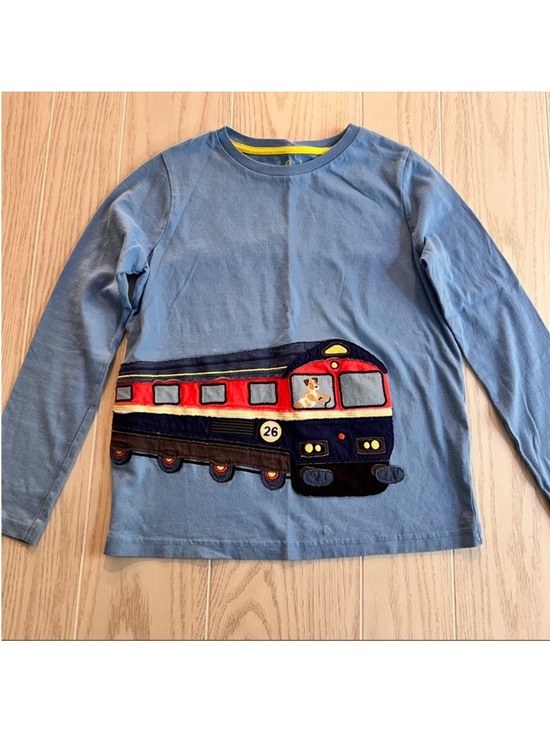 Mini Boden Other - Mini Boden train tee 9/10